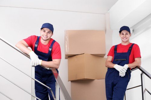 Organised self storage units in Westkensington for household items