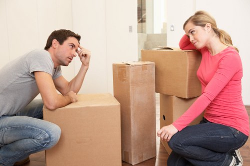 Transparent quote calculation for a household relocation in West Kensington