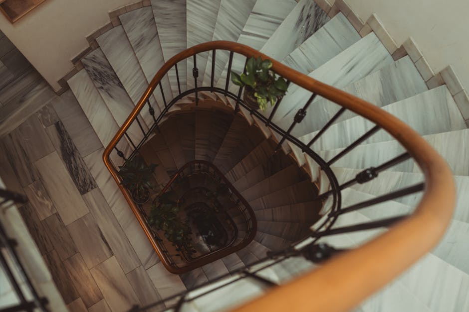 Common problems with narrow staircases in West Kensington removals